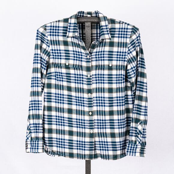 LL Bean Signature Women's Long Sleeve Flannel Shirt Size 8 (Small) Cabin Classic - Picture 1 of 5